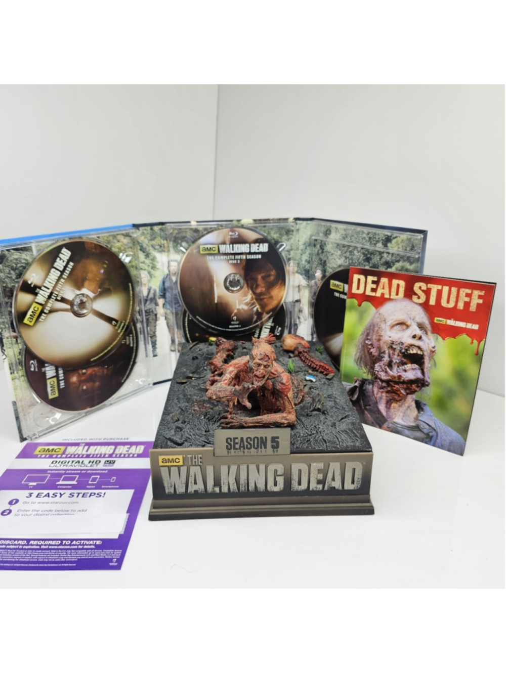The Walking Dead Complete Season 5 Asphalt Walker Limited Edition